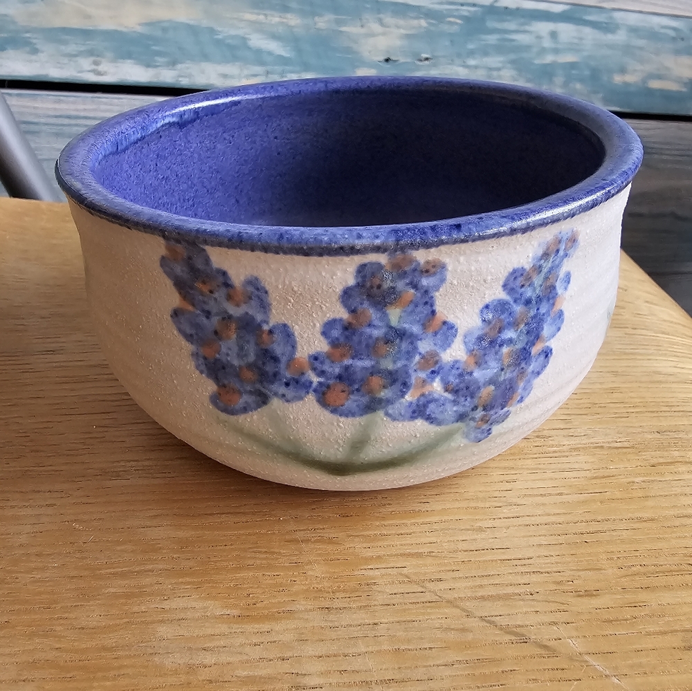 Pottery bowl